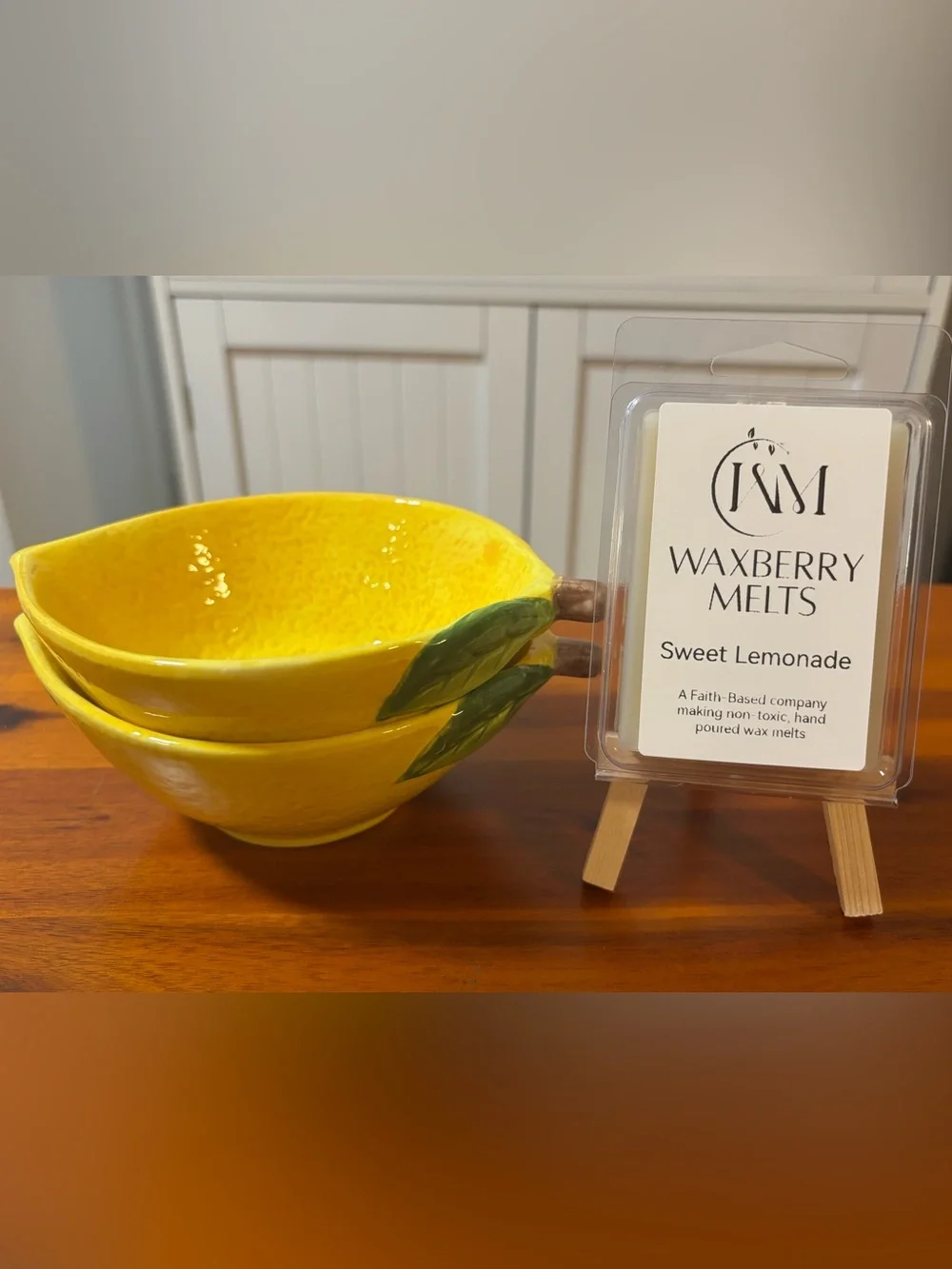 N/A beautiful lemon